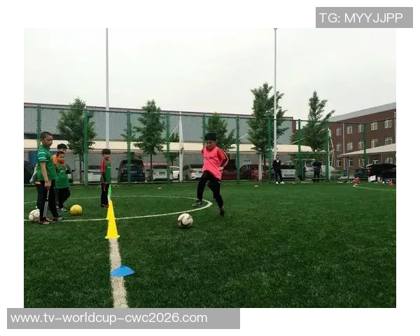 福州足球培训班助力青少年成长提升技能培养团队精神与竞技意识 福州足球培训班助力青少年成长提升技能培养团队精神与竞技意识